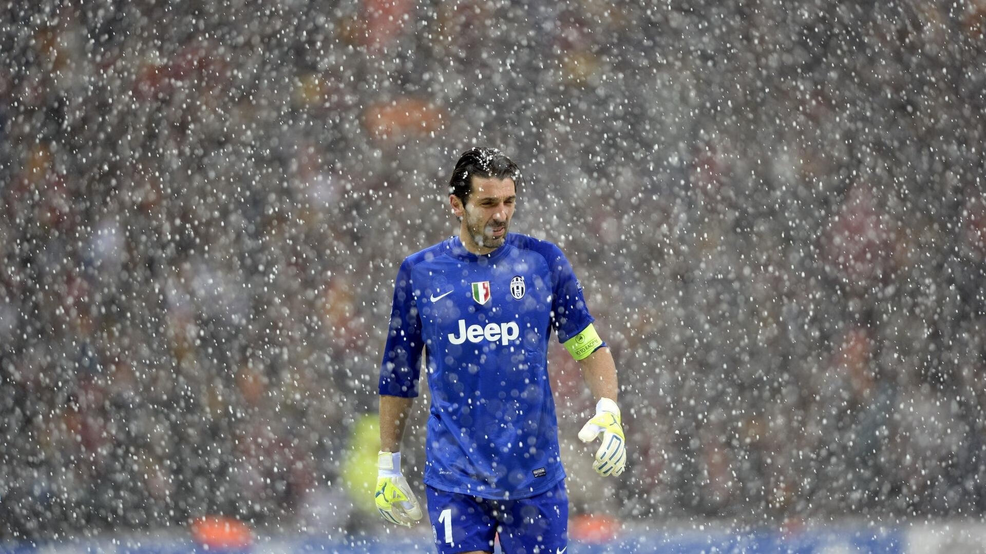 爱游戏官网-【丁俊晖】冠军复盘：攻防一体的关键战术揭秘，丁俊晖!